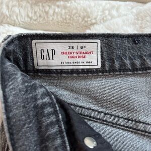 GAP Cheeky Straight High Rise Jeans in Charcoal